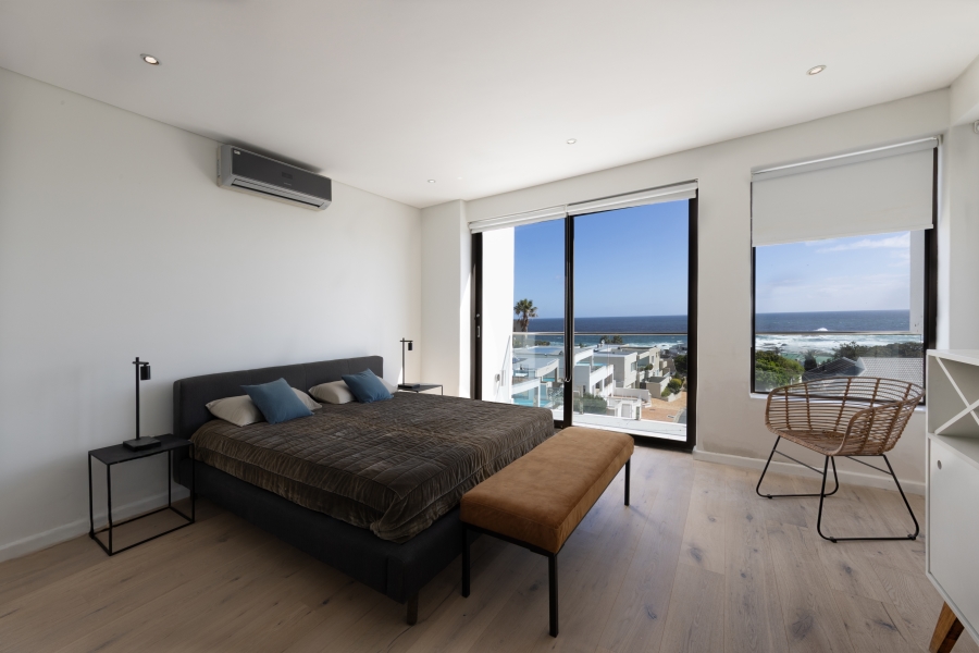 4 Bedroom Property for Sale in Camps Bay Western Cape